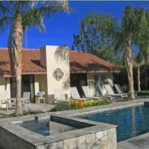 *** Resort Triangle Clothing Optional For Men United States